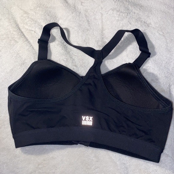 VSX Knockout Front-Close Sports Bra - Picture 8 of 8